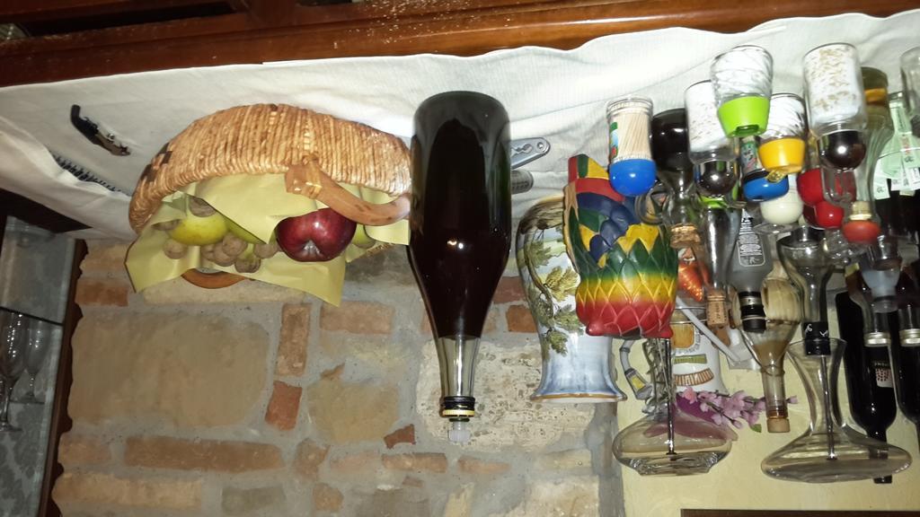 Agriturismo La Cantina อัสโกลีปิเชโน ภายนอก รูปภาพ